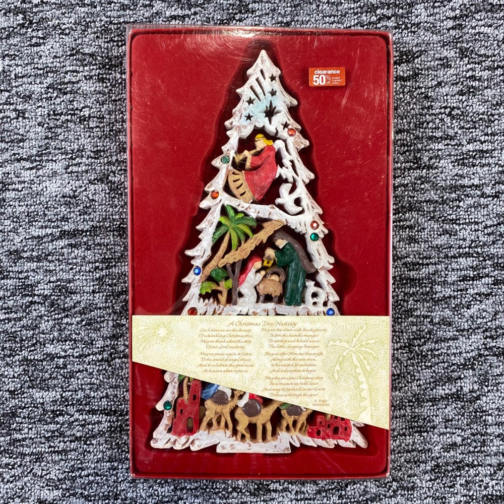 Family Christian Stores Christmas Tree Nativity Plaque Wall Decor 11 Inch